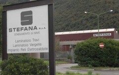 Stefana, ore d’attesa a Nave per i lavoratori dello stabilimento di via Bologna