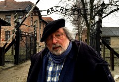 Guccini ad Auschwitz. Il viaggio e una canzone raccontati in un film