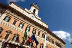 Non si ferma la protesta sindacale contro il ritorno dei voucher