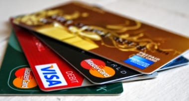 Nessun sovrapprezzo per pagamento con bancomat e carte di credito