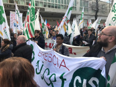 Case popolari, sindacati contro la Regione: regolamento iniquo